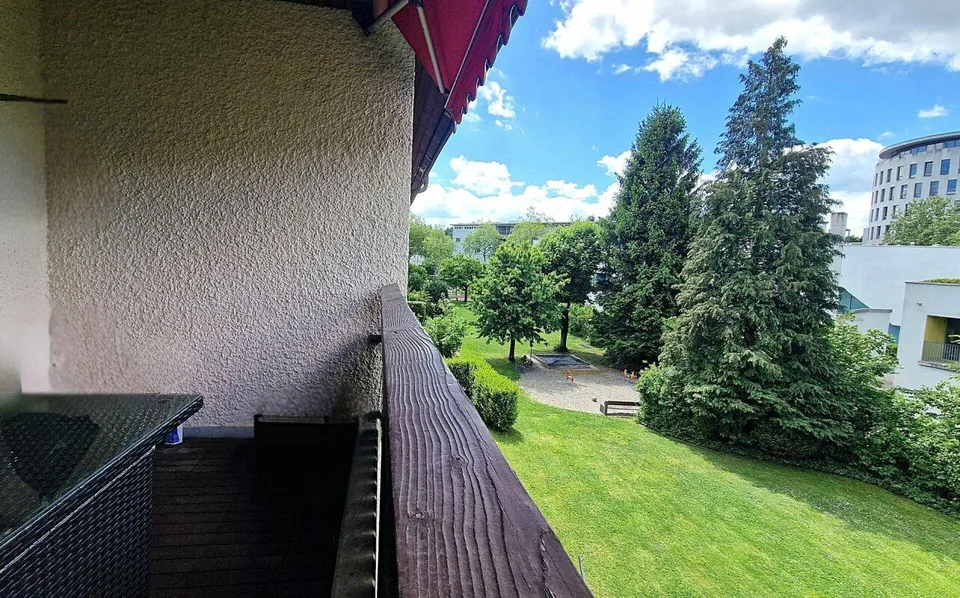Attraktive 3.5-Zimmer-Wohnung an top erschlossener Lage in Baden-Dä... – Foto 9 von 14