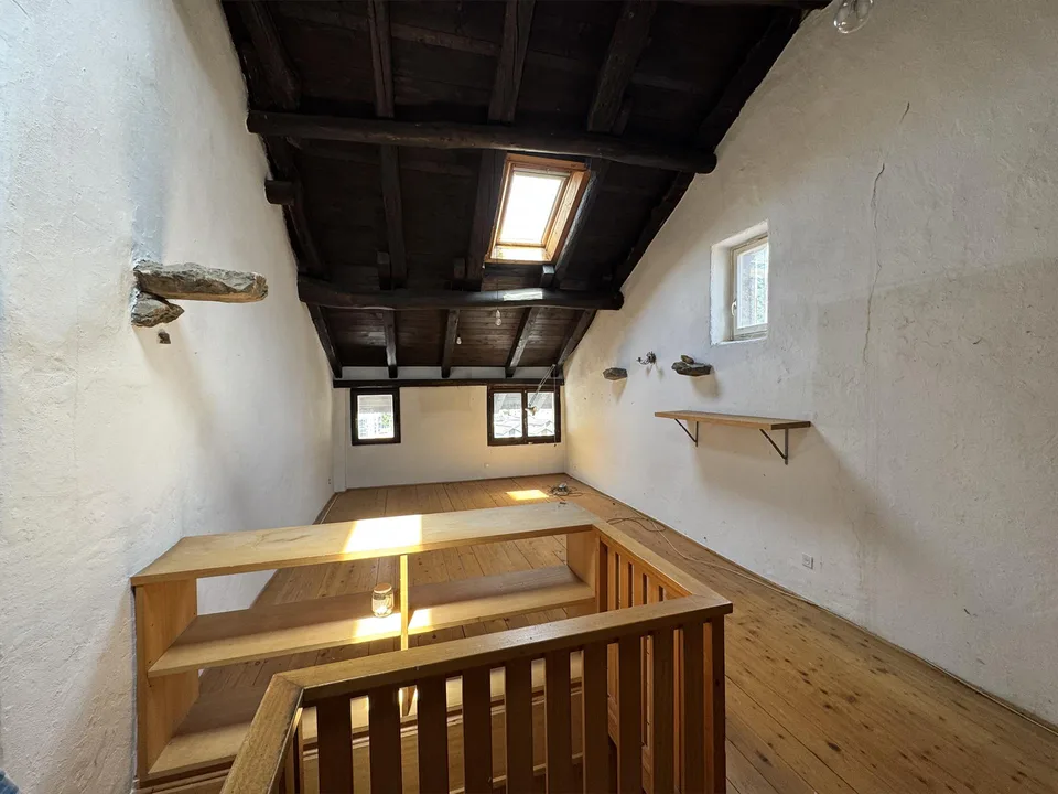 🏡 San Giorgio a Losone – Storica casa contadina ticinese con giardino – Foto 12 von 13