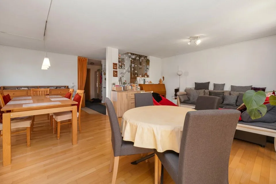 Familienfreundliches Zuhause mit Garten in Stadtnähe
