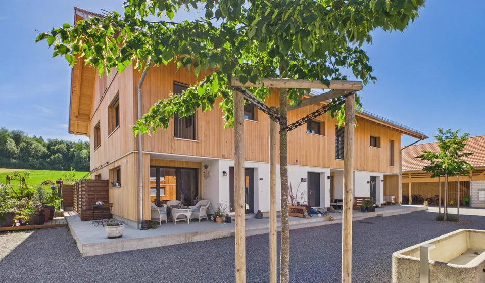Dorfidylle in neuer Ueberbauung