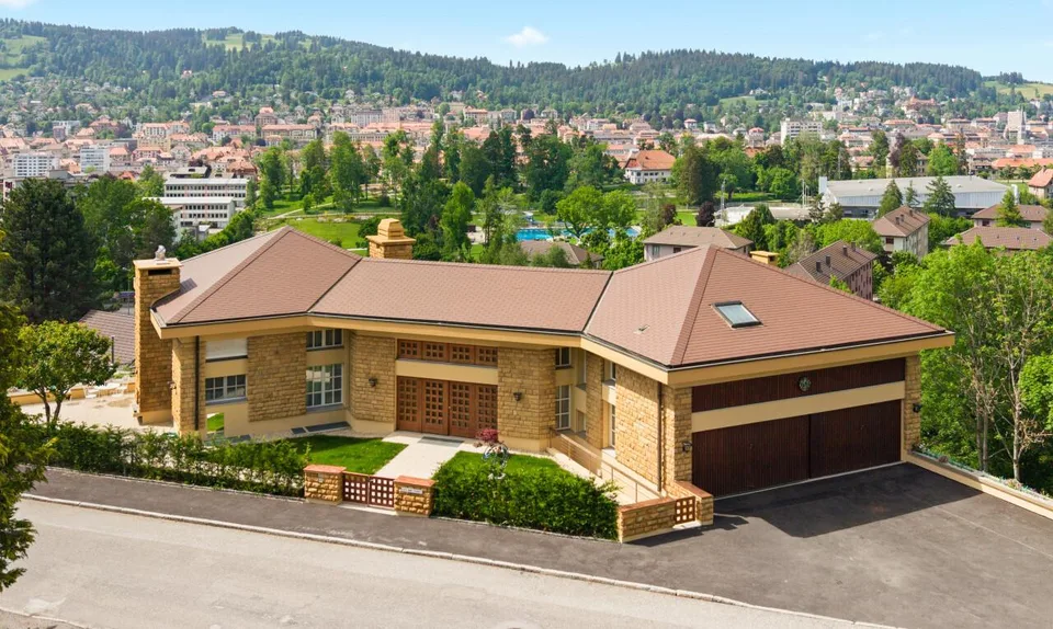 Demeure de maître de 480m² avec appartement de rendement