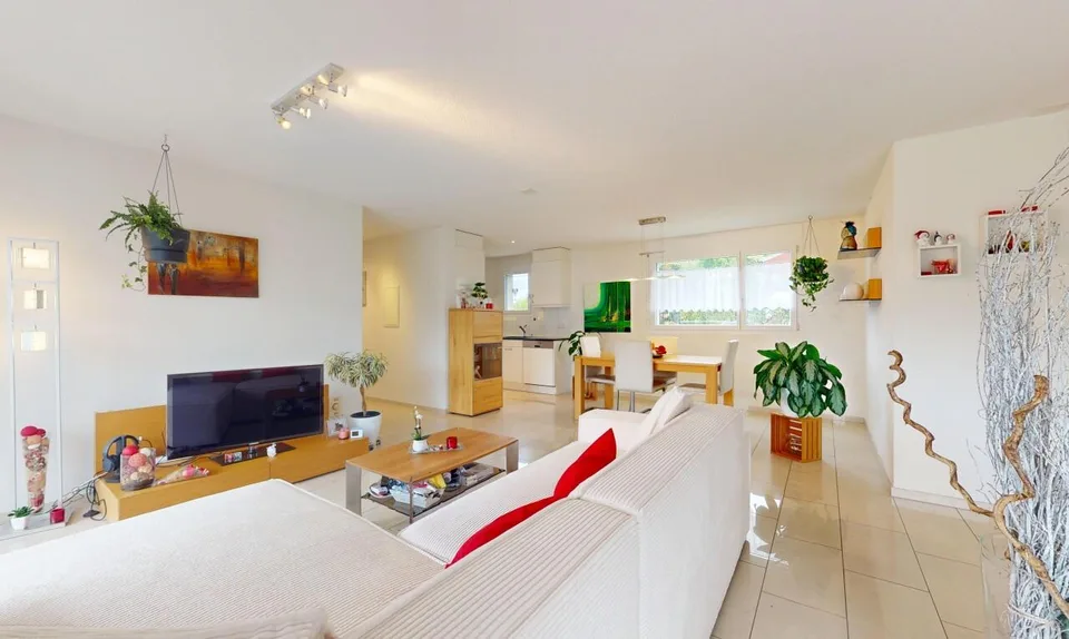 Ihr neues Zuhause mit grossem Balkon und Weitsicht