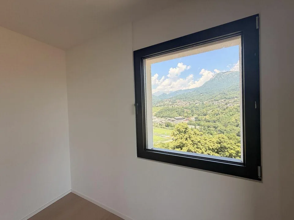 CANOBBIO - 4.5 ATTICO COMPLETAMENTE RINNOVATO, VISTA LAGO, TECNOLOG...