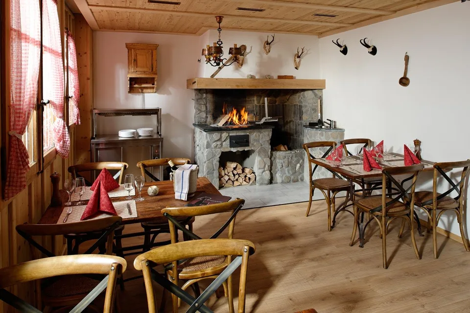 Das Hotel Bad Schwarzsee sucht neue Eigentümer:innen!