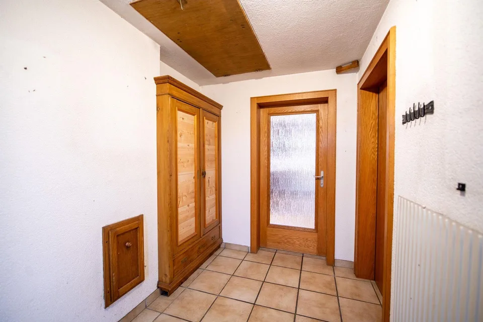Maison individuelle avec maison de jardin sur 1295 m2, étang et beaucoup de potentiel – photo 10 sur 13