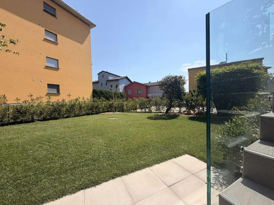 CANOBBIO - 4.5 LOCALI COMPLETAMENTE RINNOVATO, CON GIARDINO, TECNOL... – Foto 7 von 25