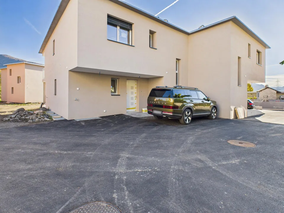 Casa a schiera moderna di nuova costruzione a Cugnasco – 4.5 locali...
