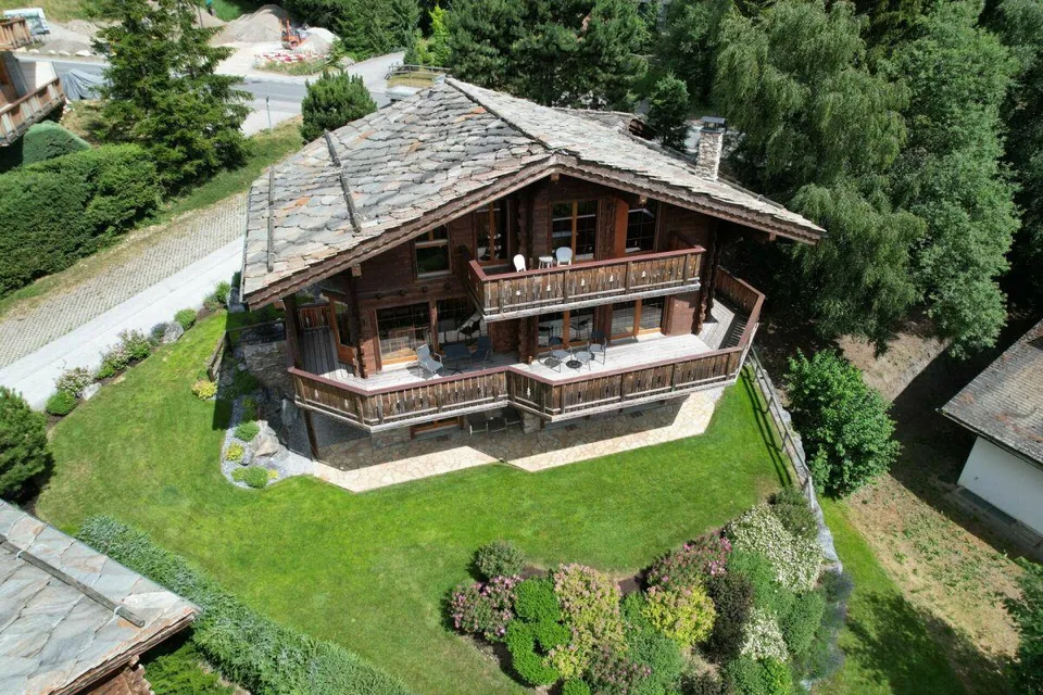 Chalet 6.5 pièces à Crans-Montana