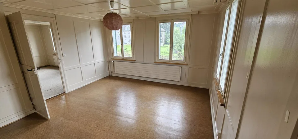 NEUER PREIS! 5.5-Zimmer-Einfamilienhaus an sonniger Lage – Foto 11 von 14