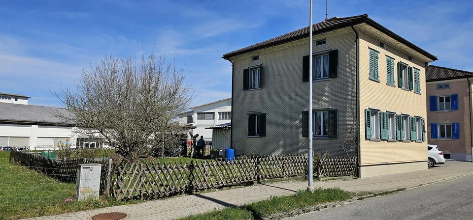 5.5-Zimmer-Einfamilienhaus an sonniger Lage