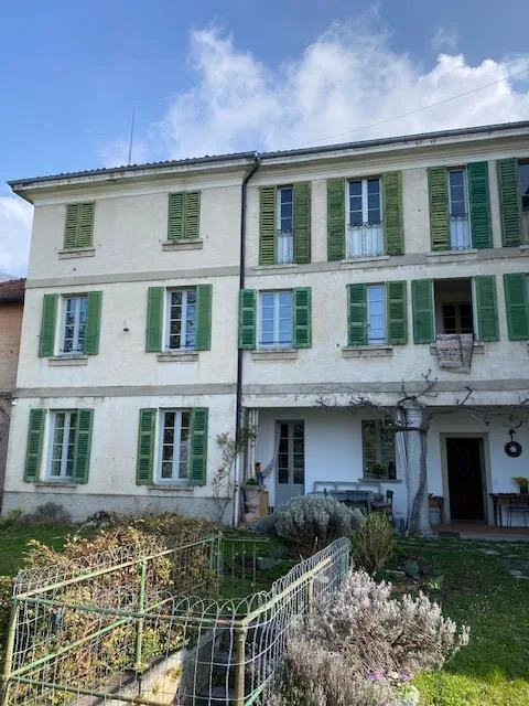 Dimora patrizia con 1.000 m² di giardino – foto 7 di 14
