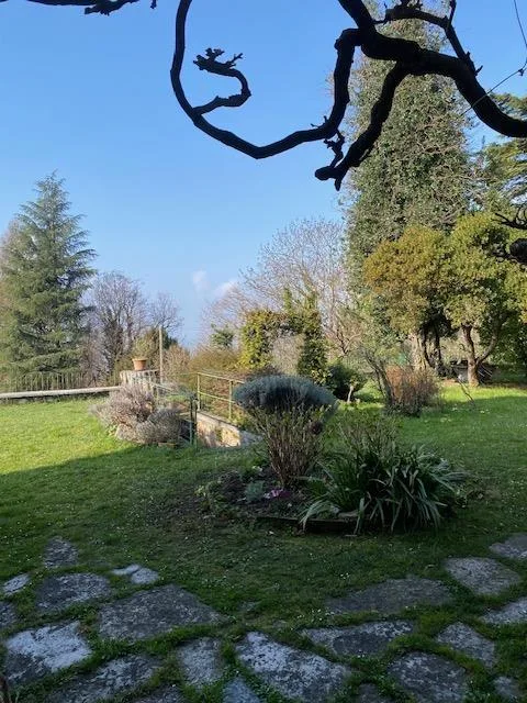 Dimora patrizia con 1.000 m² di giardino – foto 12 di 14