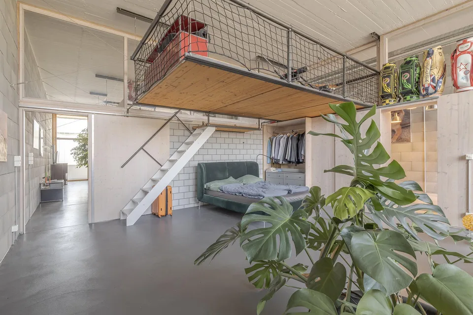 "Einzigartiges Loft-Wohnen in -  Urtenen-Schönbühl"