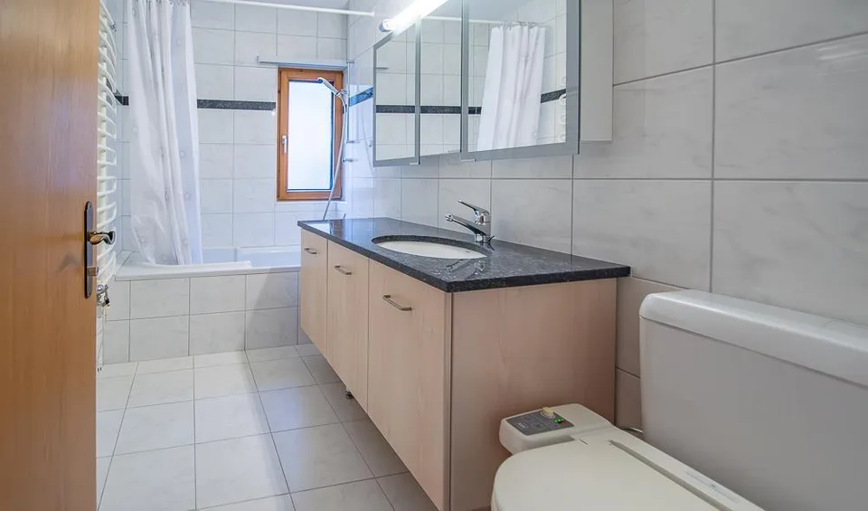 aussergewöhnliches Zweifamilienhaus an sensationeller Lage – foto 6 di 11