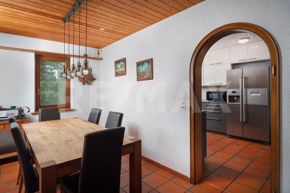 "Einzigartiges Einfamilienhaus mit Einliegerwohnung" – Foto 9 von 13