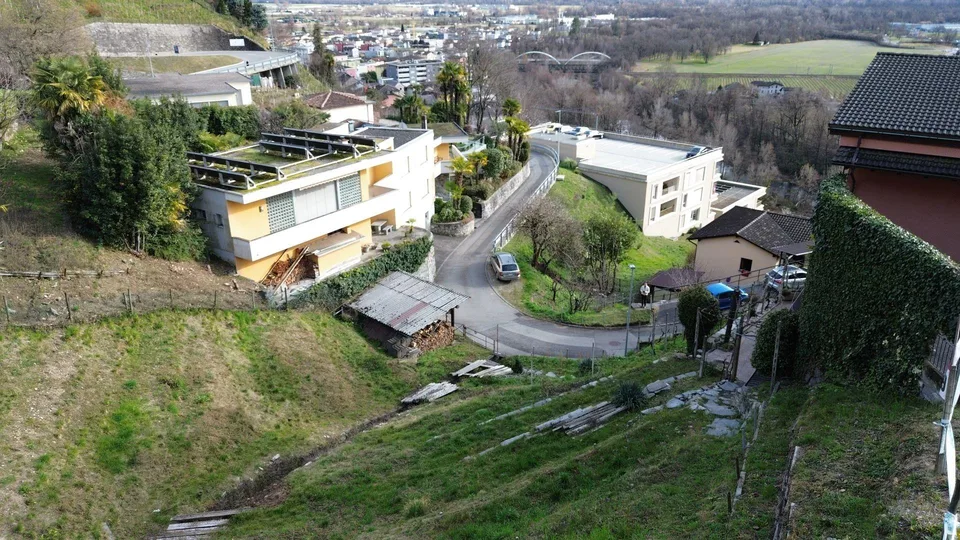 Due terreni edificabili con vista lago a Gordola – rara opportunità... – foto 12 di 14