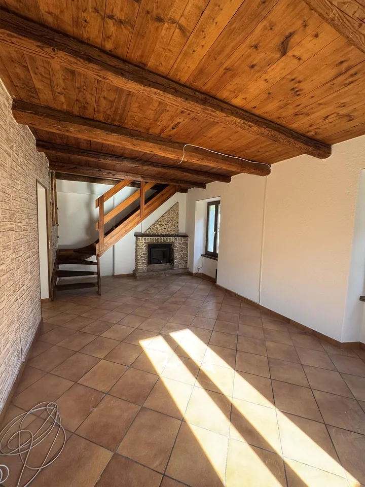 Autentico rustico con giardino - Valle di Blenio