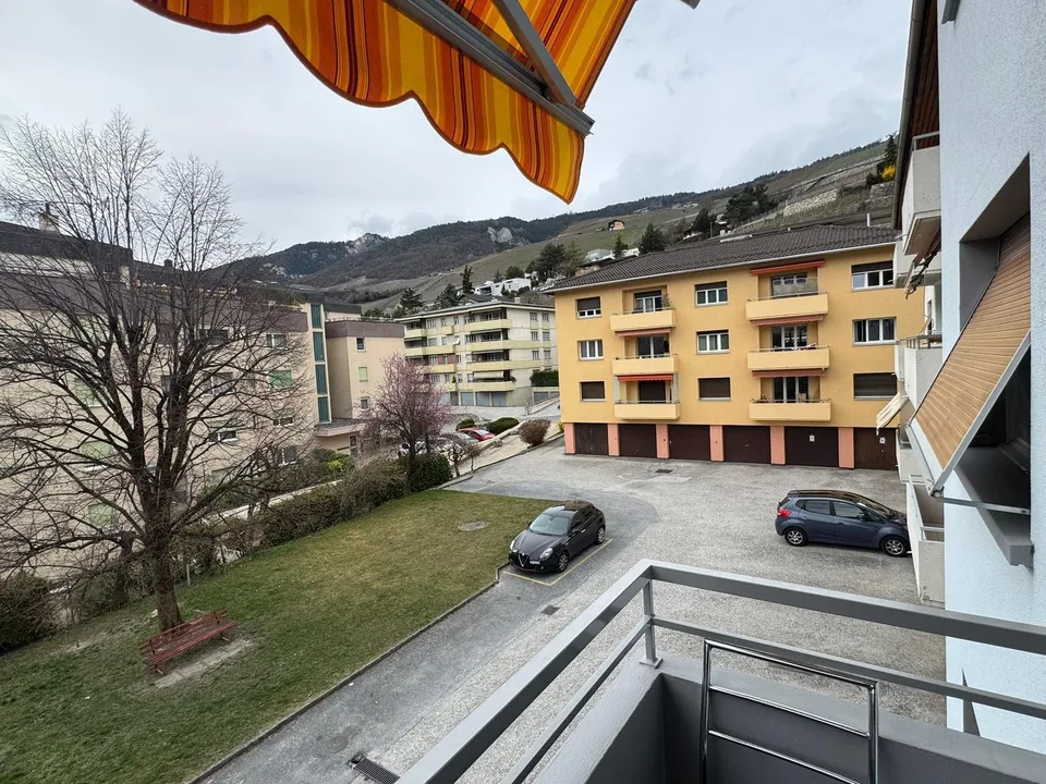 4,5-Zimmer-Wohnung 100 m2