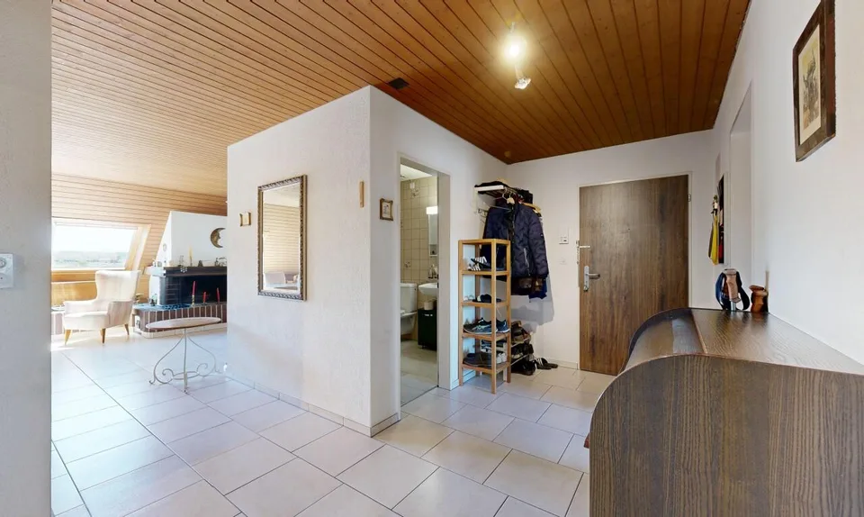 Spacieux appartement de 4.5 pièces avec cheminée et vue panoramique