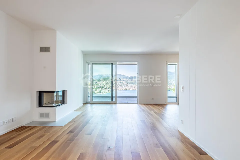 MERVEILLEUX 4.5 AVEC VUE EXCEPTIONNELLE À LUGANO - PARADISO