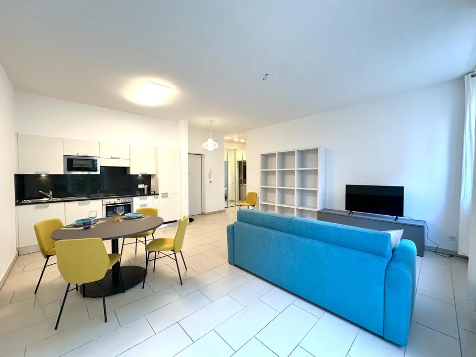 Elegante Appartamento di 2.5 Locali nel Cuore di Lugano