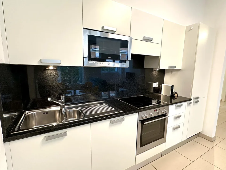 Elegante Appartamento di 2.5 Locali nel Cuore di Lugano