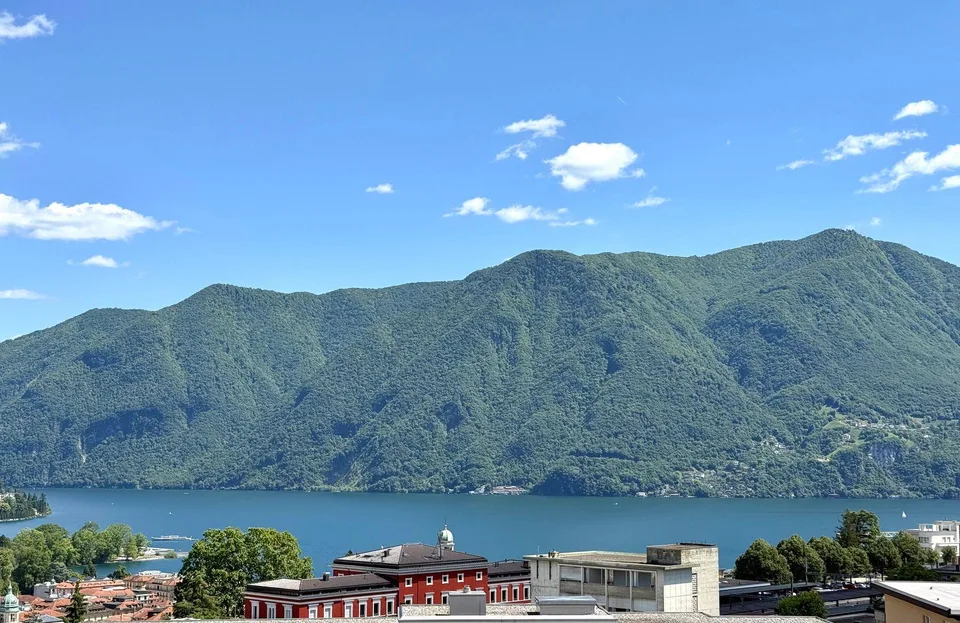 Appartamento di 4,5 locali in zona stazione a Lugano con vista lago