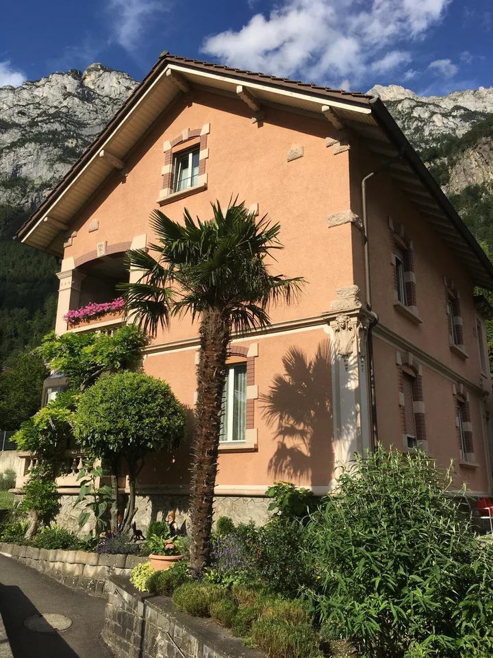 Zweifamilienhaus im Zentrum von Erstfeld