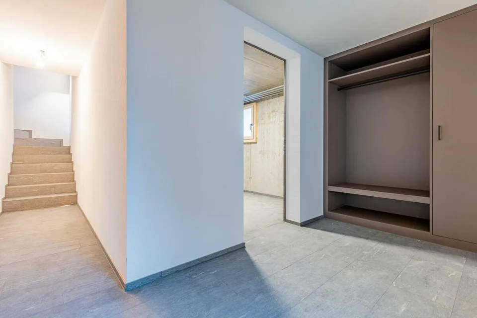 5.5-Zimmer-Doppeleinfamilienhaus als hochwertiger Erstwohnsitz (2B)... – Foto 7 von 14
