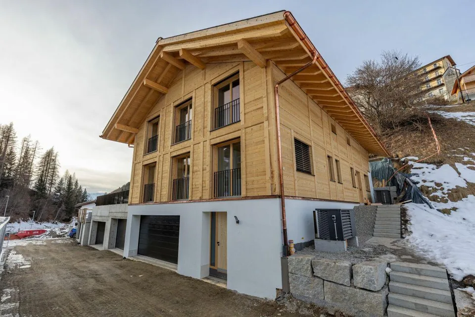5.5-Zimmer-Doppeleinfamilienhaus als hochwertiger Erstwohnsitz (6F)...