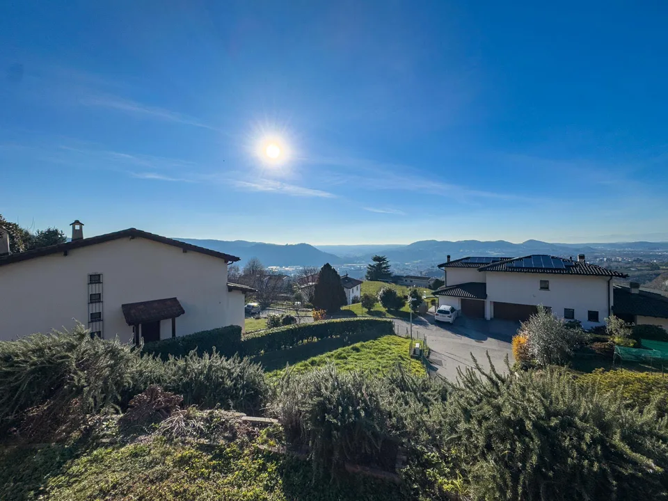 4.5 Zimmer Einfamilienhaus in Morbio Superiore – Foto 8 von 24