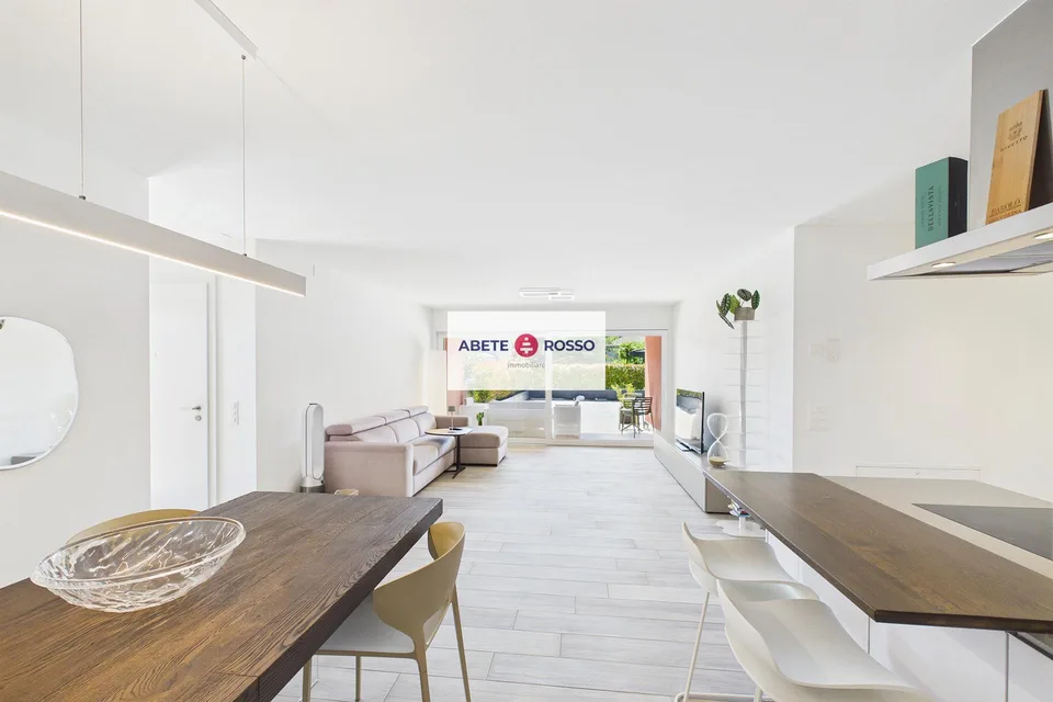 Splendido attico di 4.5 locali con ampia terrazza e finiture moderne. – Foto 16 von 29