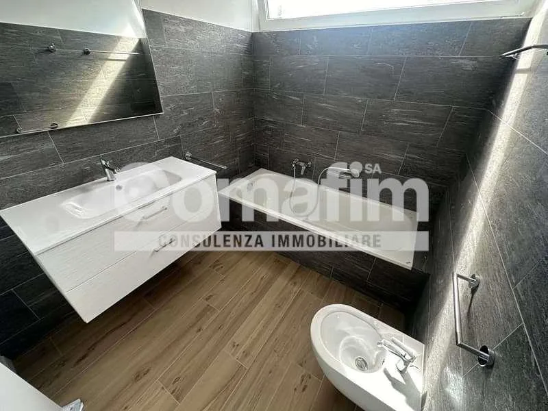 Vendita elegante Villa 5.5 Locali a Bioggio – Foto 13 von 13