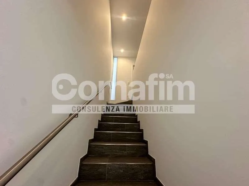 Vendita elegante Villa 5.5 Locali a Bioggio
