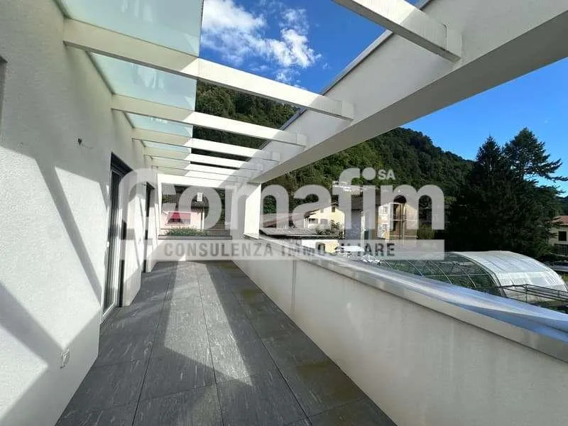 Vendita elegante Villa 5.5 Locali a Bioggio – Foto 11 von 13