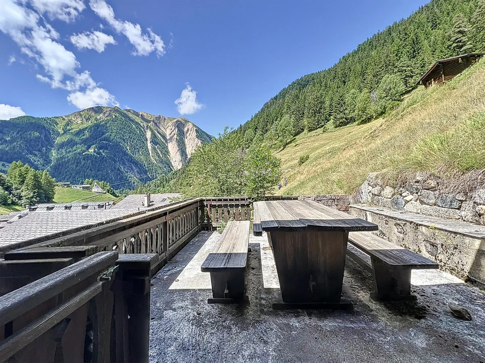 Charmantes Chalet über den Dächern von Binn – photo 13 sur 15