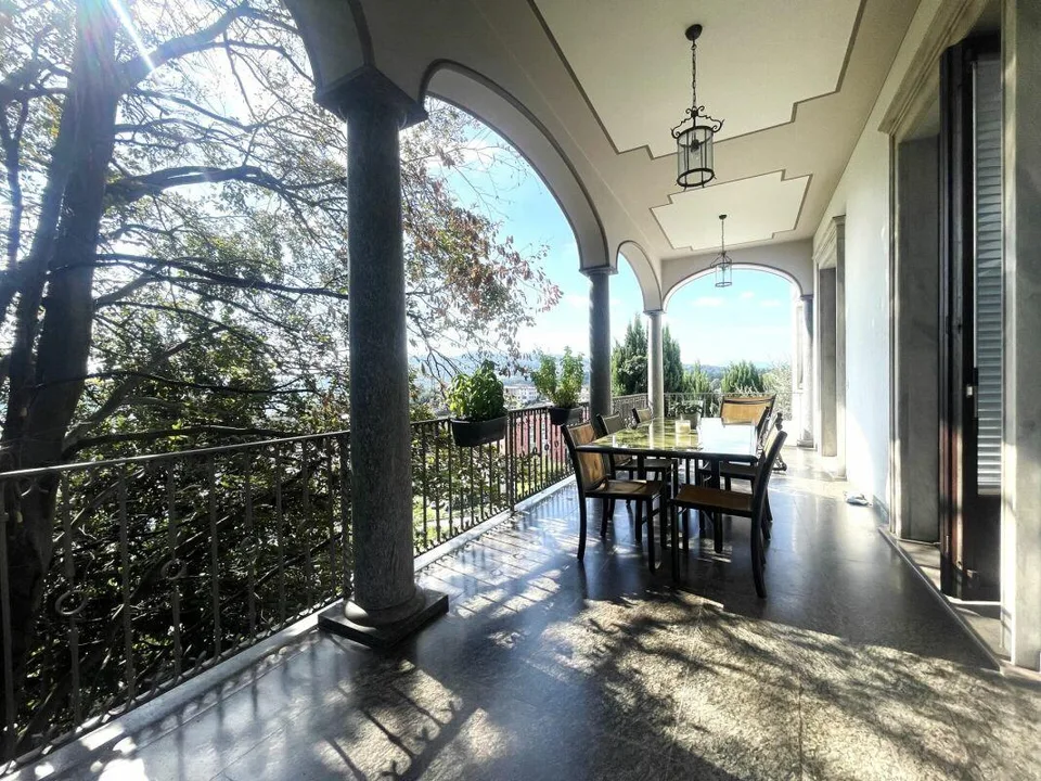 Stupenda Villa d'epoca ristrutturata con terreno edificabile – Foto 15 von 18