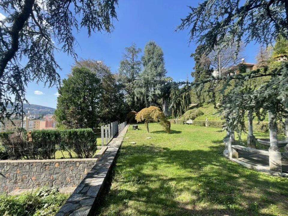 Stupenda Villa d'epoca ristrutturata con terreno edificabile – Foto 18 von 18