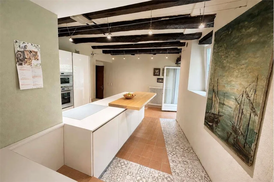 Elegante dimora storica con corte privata a Gentilino – Foto 7 von 13