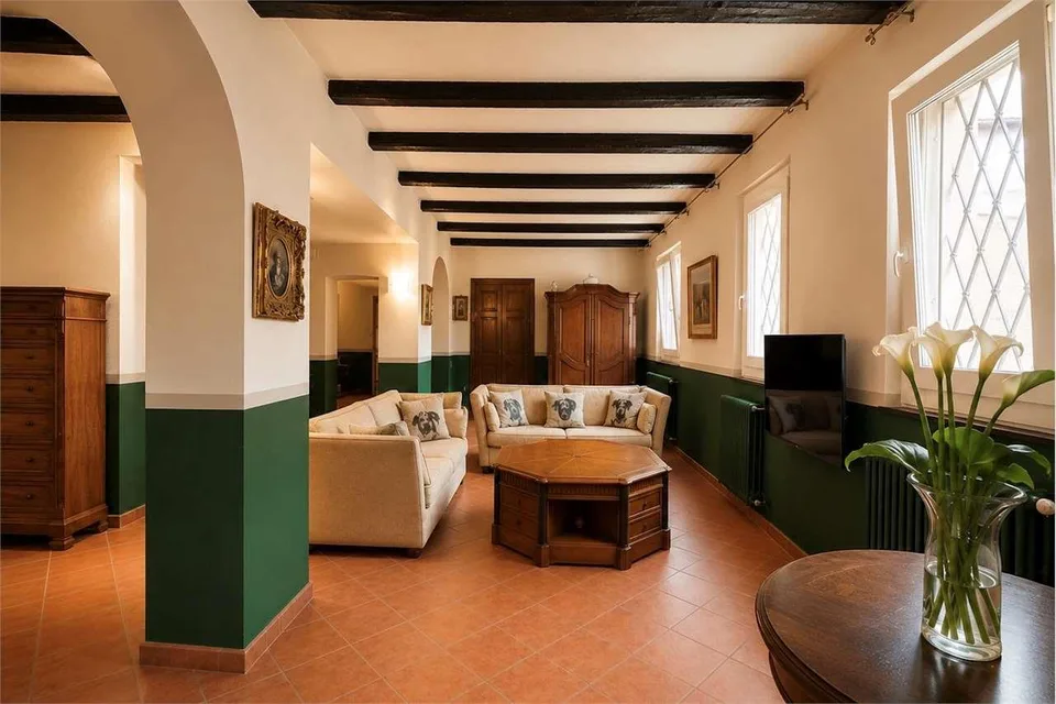 Elegante dimora storica con corte privata a Gentilino