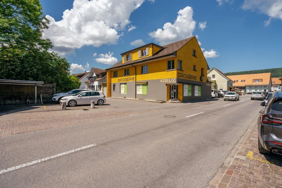 Wohn- und Geschäftshaus an zentraler Lage in Erlinsbach