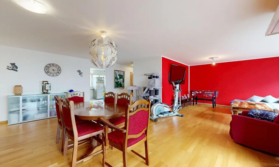 Appartement spacieux de 4,5 pièces avec un grand potentiel dans un emplacement calme