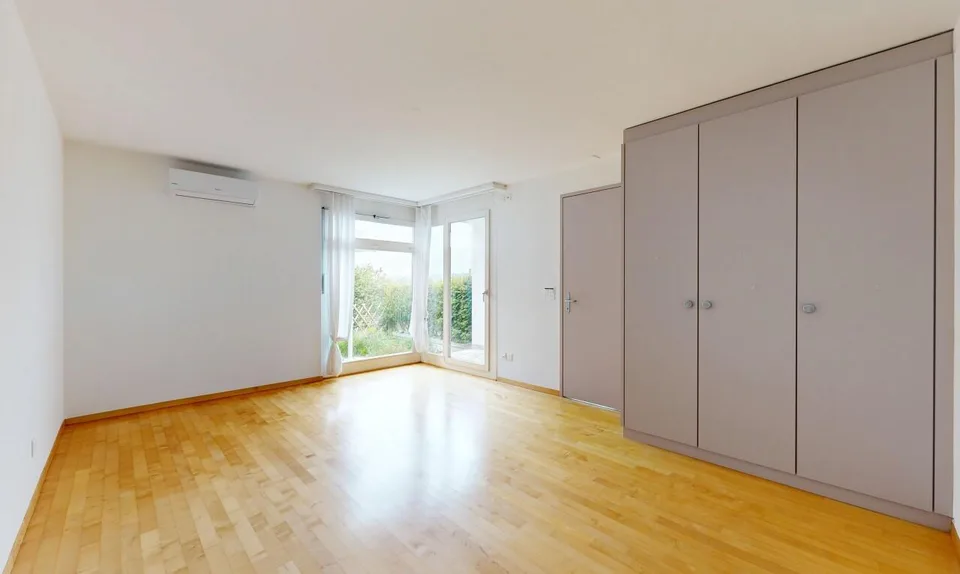 Terrace house with a view over Bremgarten – photo 9 of 20