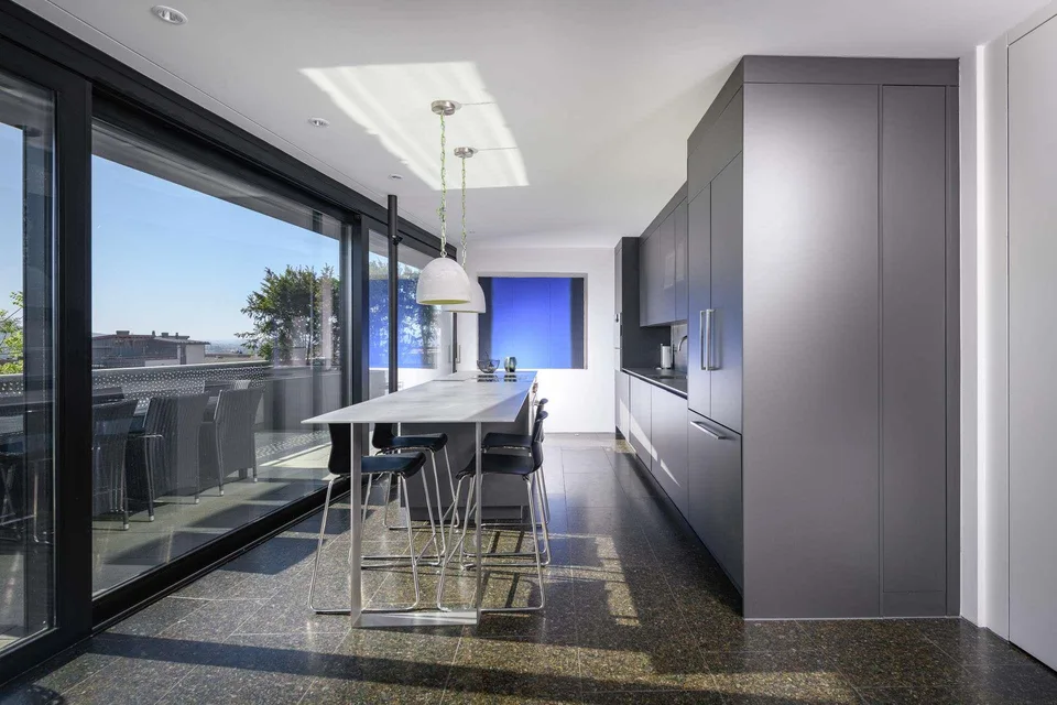 Aussergewöhnliche Attikawohnung mit atemberaubender Aussicht