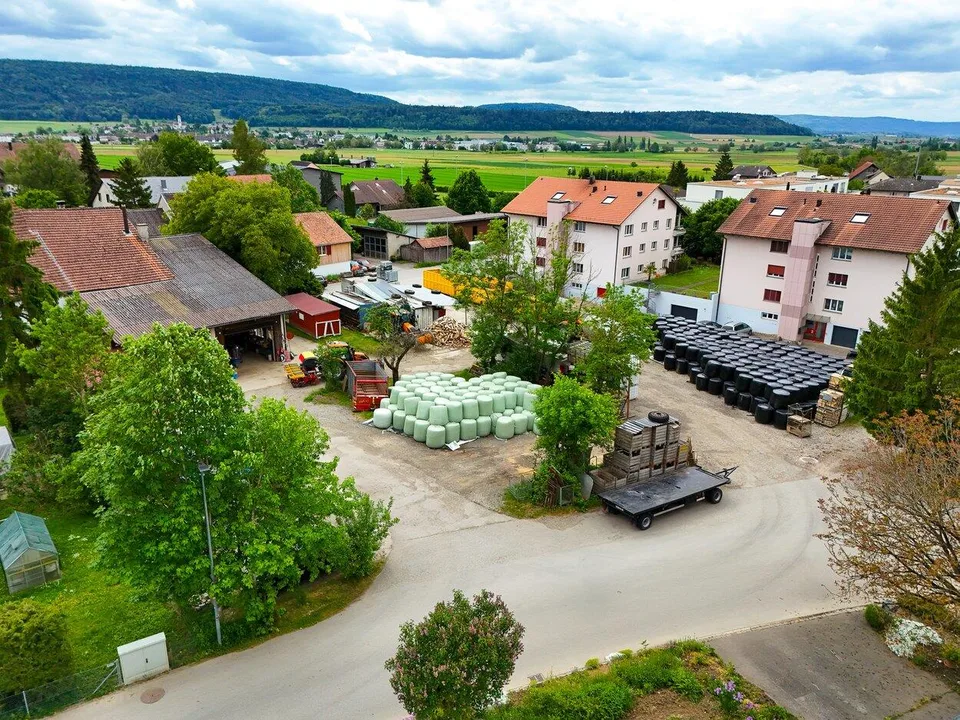 Mehrfamilienhaus inkl. Baulandreserve mit Entwicklungspotenzial