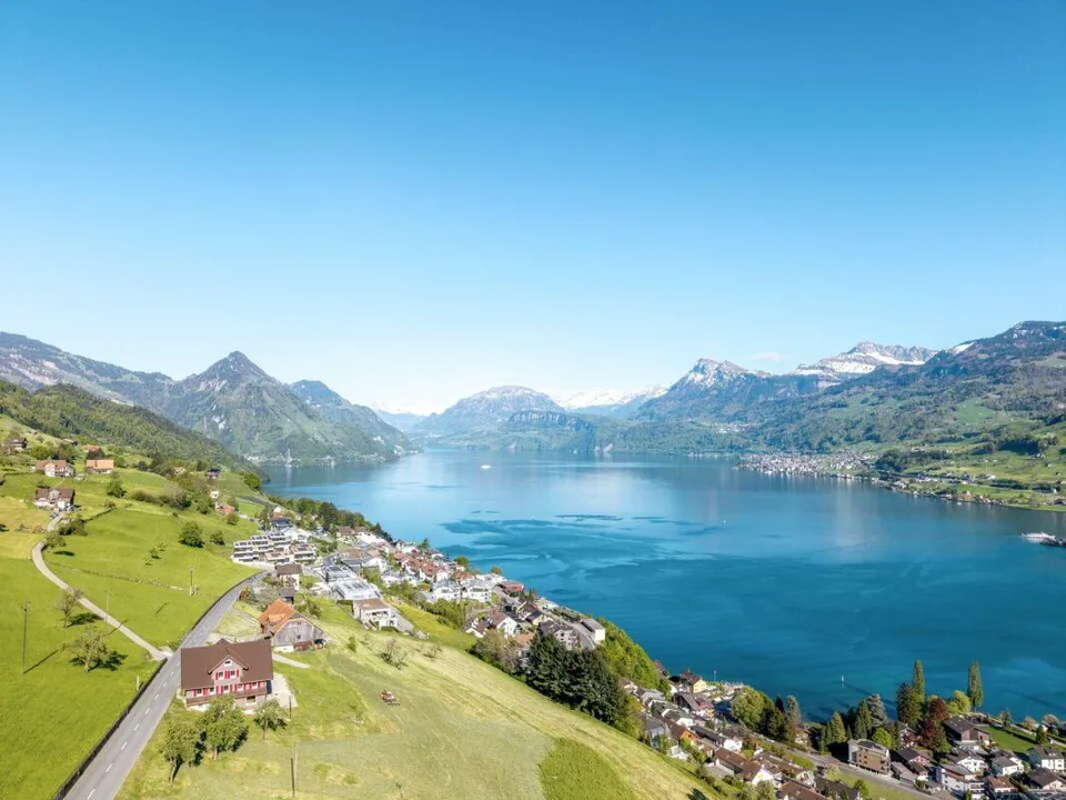 Architektur, Komfort und Nachhaltigkeit mit Weitblick – Foto 7 von 9