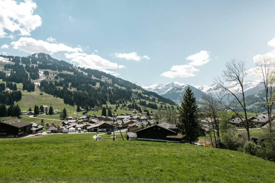 Exklusives Chalet mit Einliegerwohnung an sonniger Lage in Schönried – Foto 25 von 26