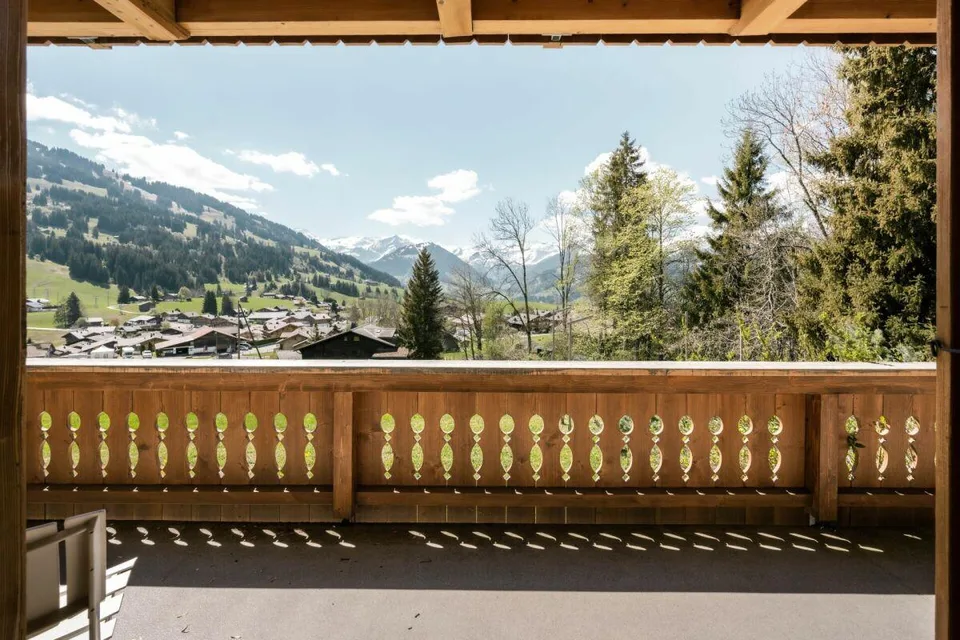 Exklusives Chalet mit Einliegerwohnung an sonniger Lage in Schönried – Foto 16 von 26