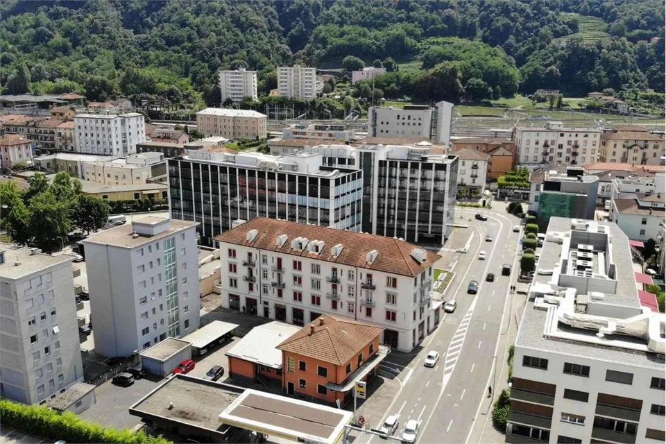PALAZZINA A REDDITO NEL CENTRO DI CHIASSO