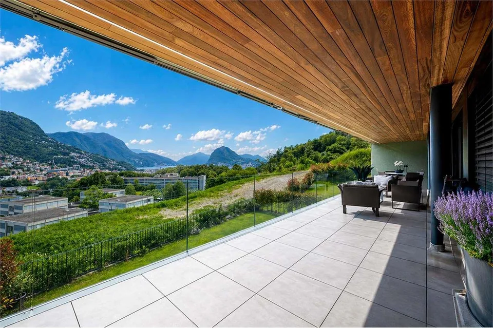 Elegante 3.5-Zimmer-Wohnung mit Seeblick
